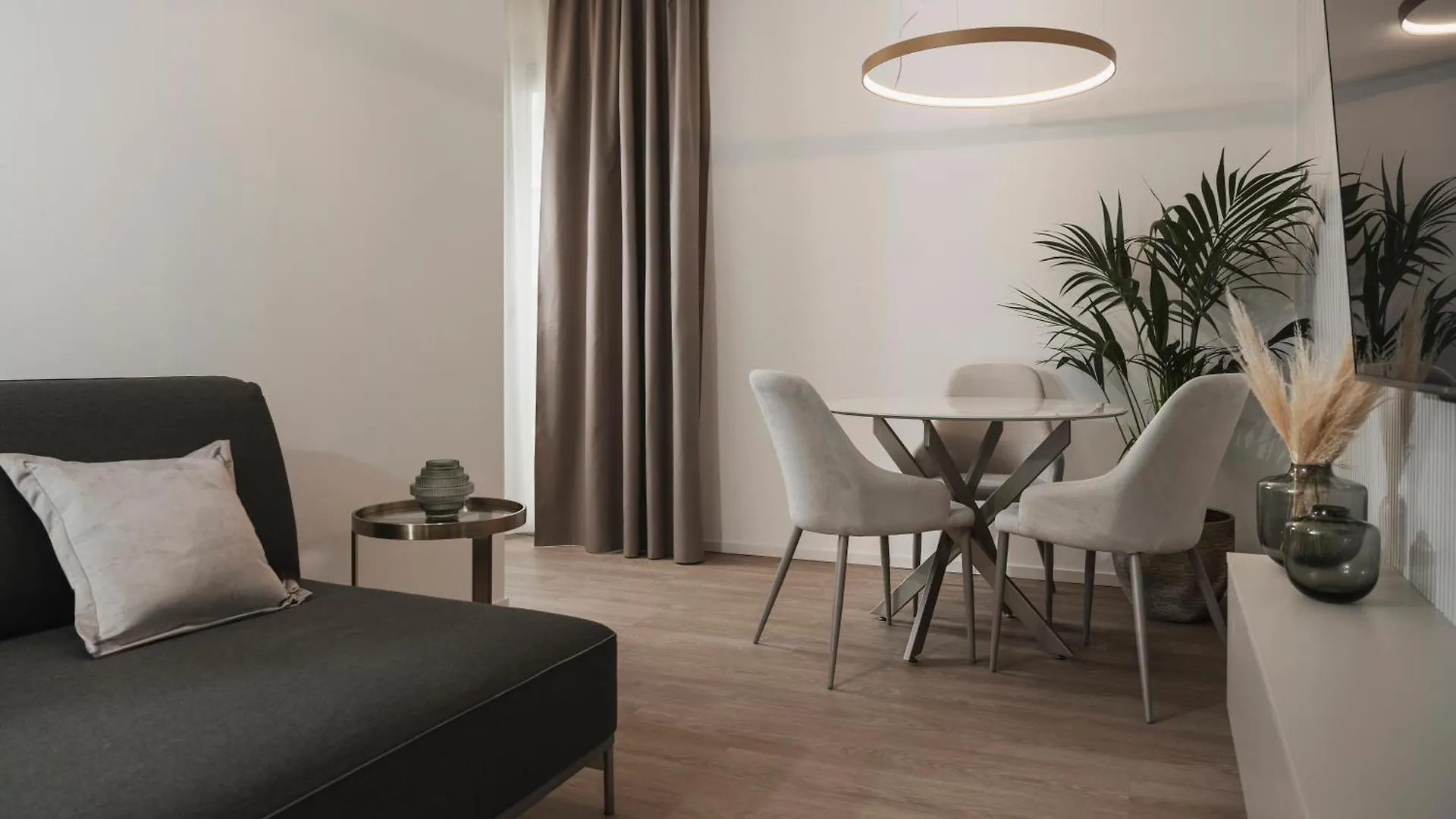 Marina Suite Apartments Rimini Italia